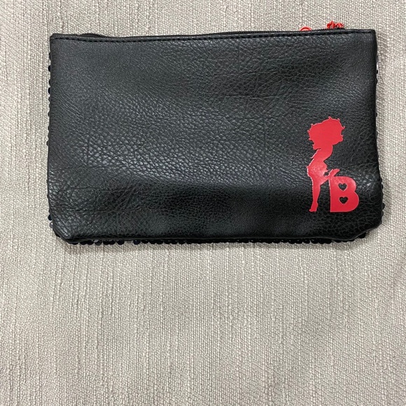Betty Boop makeup bag - Picture 1 of 3
